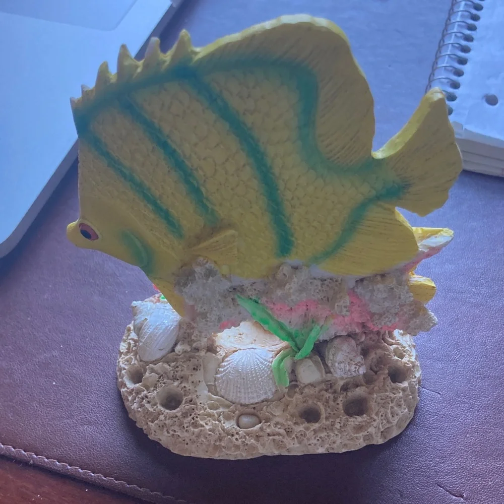 Colorful Fish Aquarium Ornament